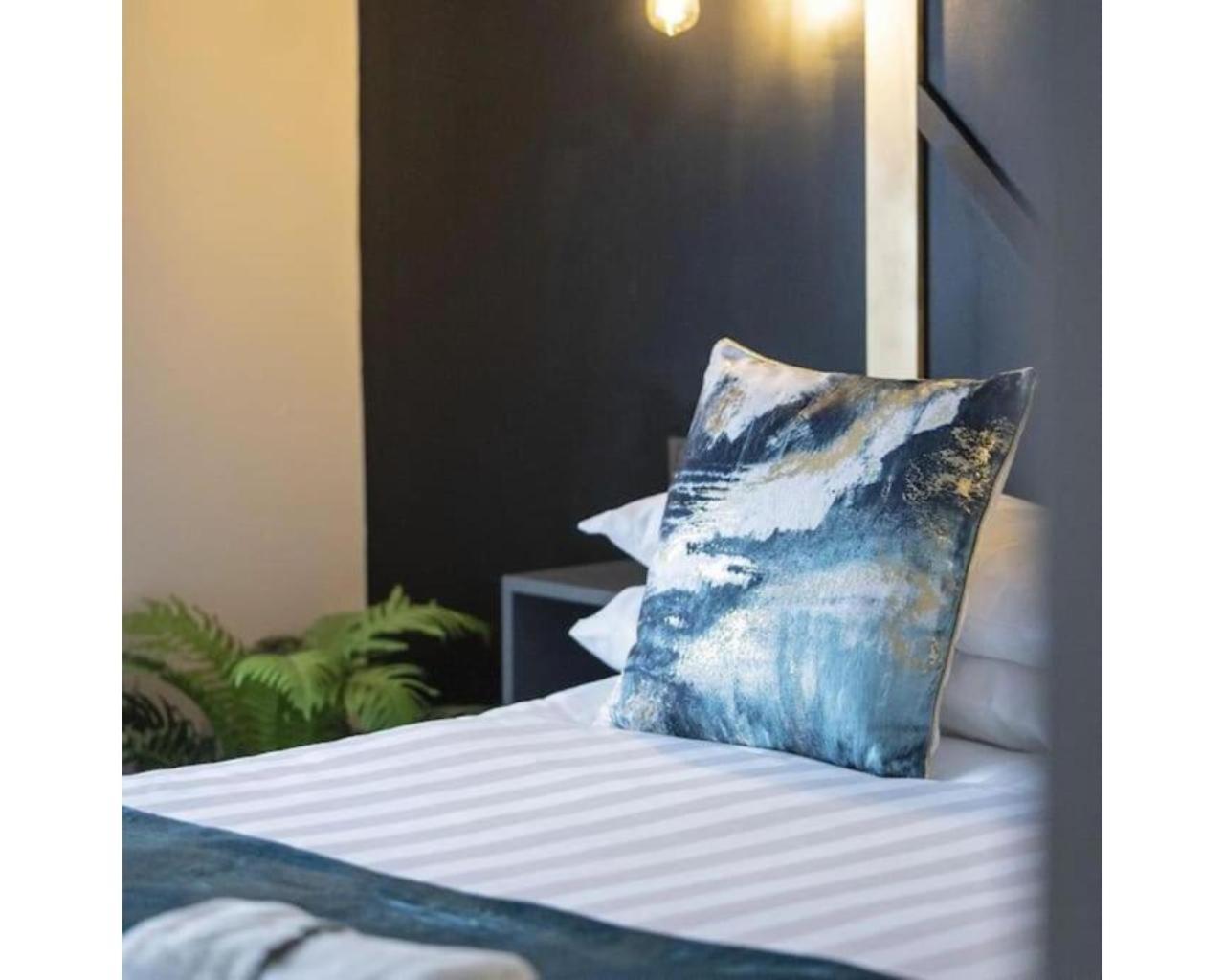 Central Belfast Apartments Queen'S Hideaway Esterno foto